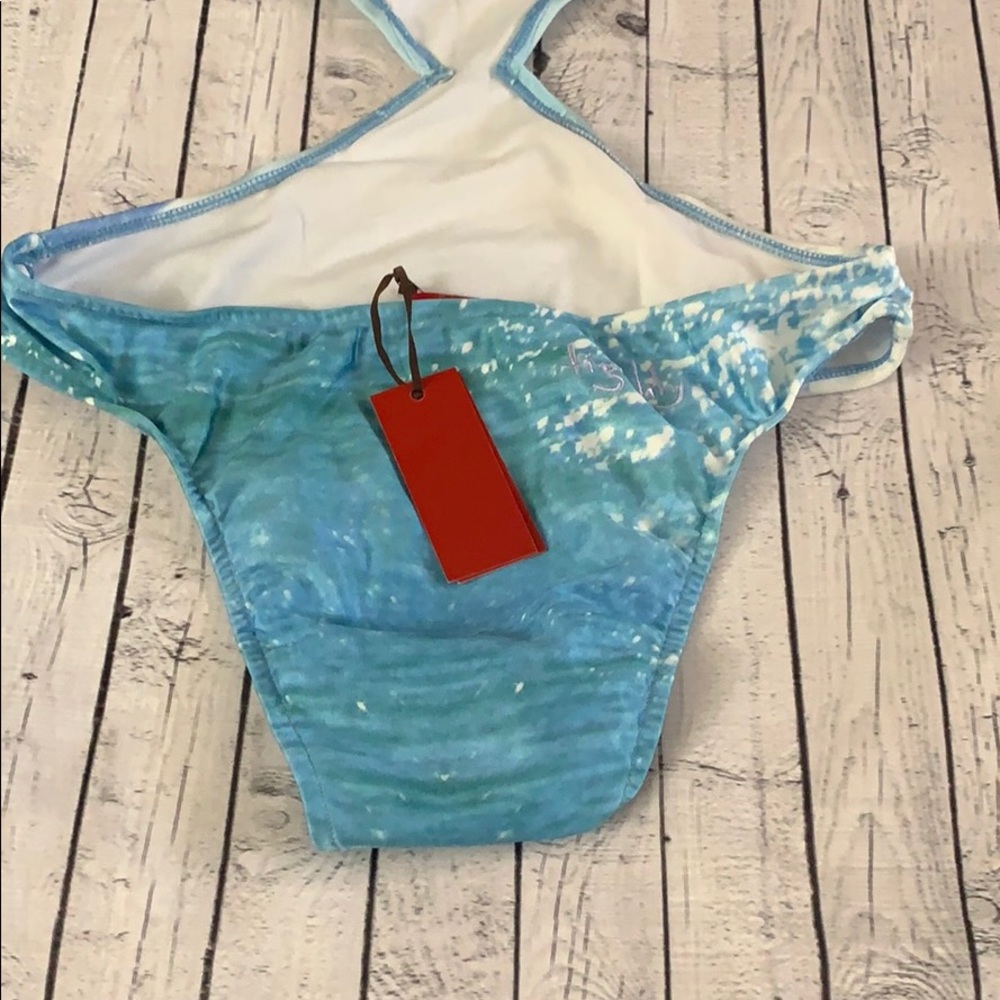🔥Tigerlily One Piece Monokini NWT - Picture 6 of 7